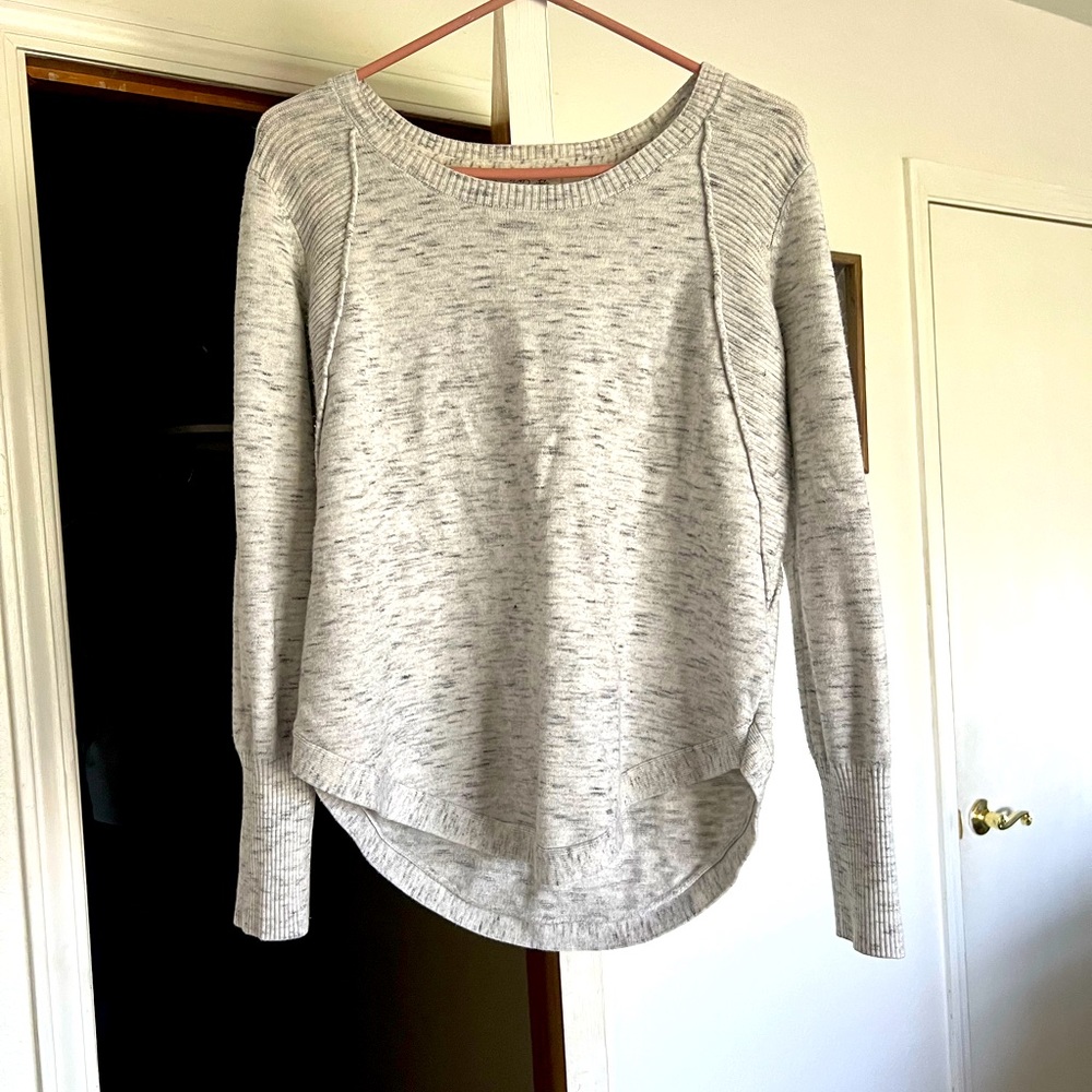 Light Grey Ribbed Pullover Sweater